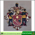 Shield Shape Family Crest Family Emblem para su diseño